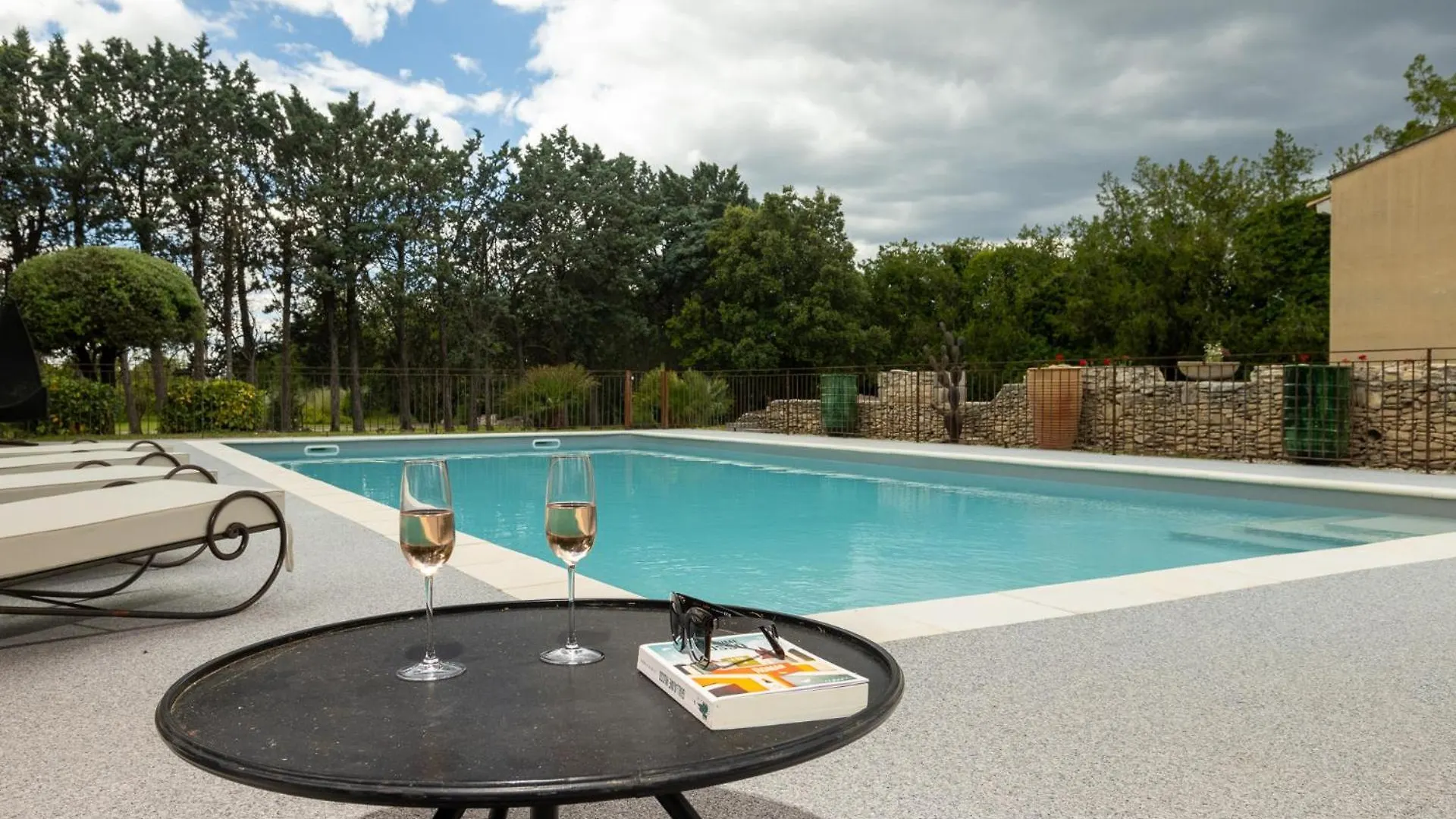 Smartstay Mas Les Cedres - Proche Isle-Sur-La-Sorgue Lagnes