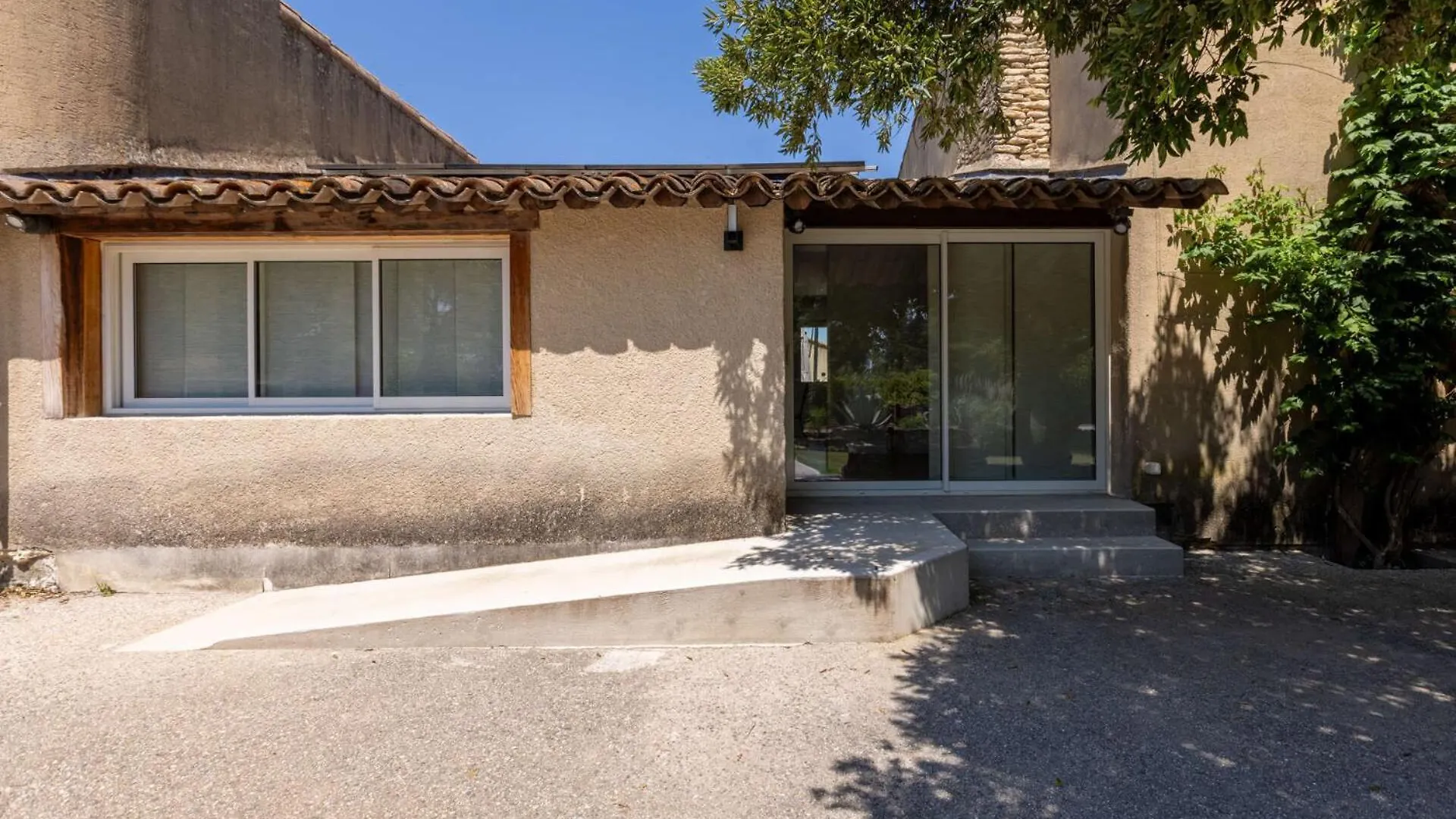 Smartstay Mas Les Cedres - Proche Isle-Sur-La-Sorgue Lagnes 0*,